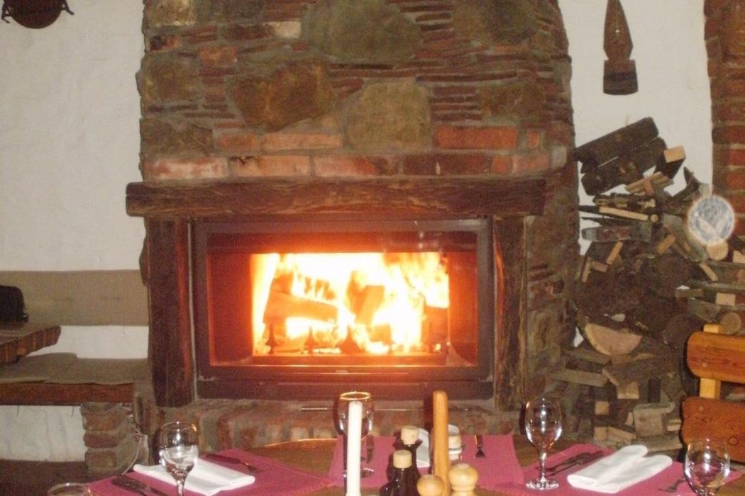 Restoran Kozjak kamin termotehnika Restoran Kozjak kamin termotehnika